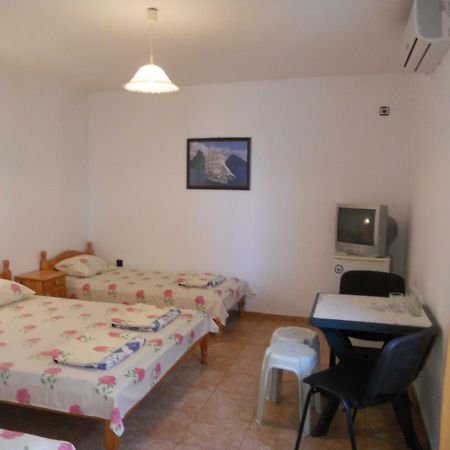 Guest House "Tania" Achtopol Zewnętrze zdjęcie